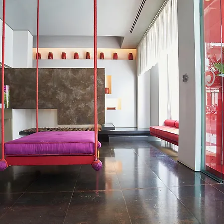 Sina The Gray Hotel