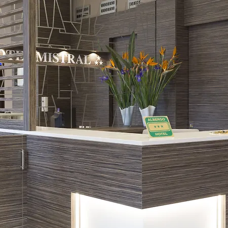 Mistral 3* Milan
