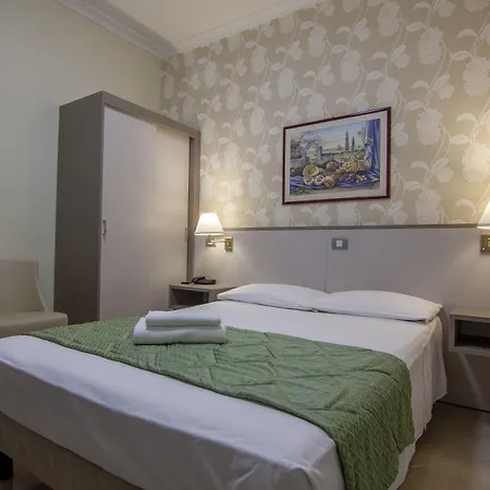 Dei Fiori Hotel Milão