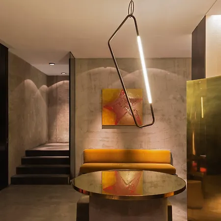 Straf, Milan, A Member Of Design Hotel 4*