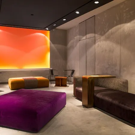 Straf, Milan, A Member Of Design 米兰