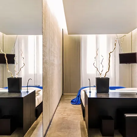 Straf, Milan, A Member Of Design Hotel 4*