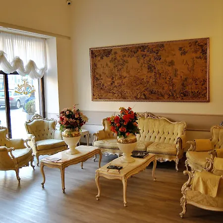 Mokinba King Hotel 4*