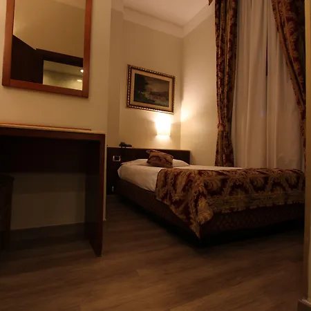 모킨바 호텔스 킹