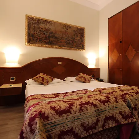 Mokinba King 4* Mailand