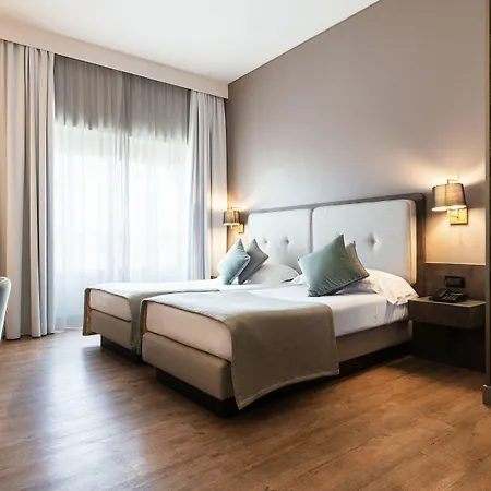 Mokinba King 4* Milán