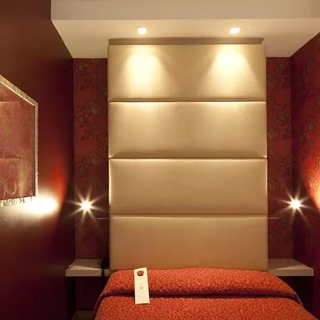 Hotel Nasco 4*