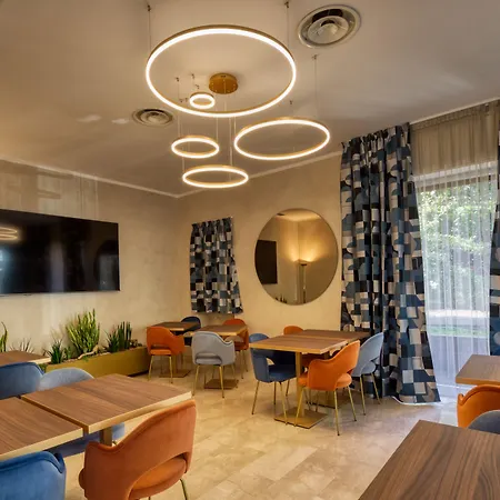 Nasco Hotel 4*