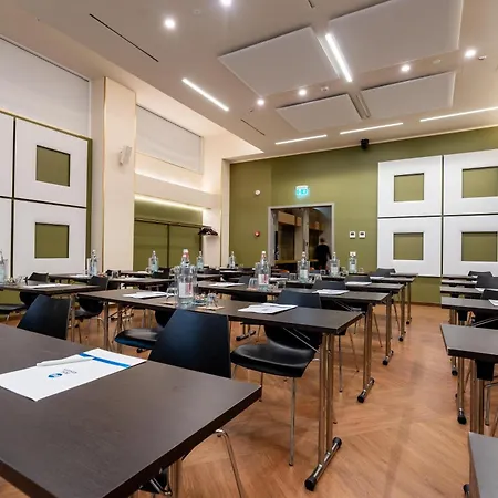 Western Madison Hotel