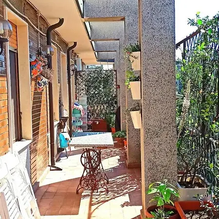 Cozy Navigli Homestay szállás *