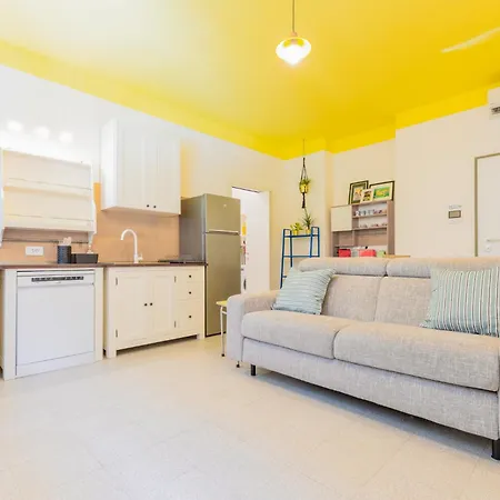 Feriehus Casa Vespri A Milano