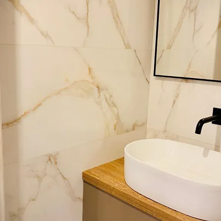 فندق مبيت وإفطار Residenza Vitruvio432 ميلان