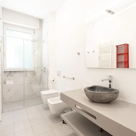 Casa Vespri A * Milánó