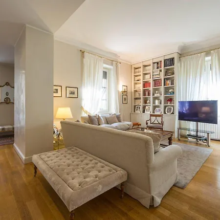 Luxury In A Private Area Of Life Mailand