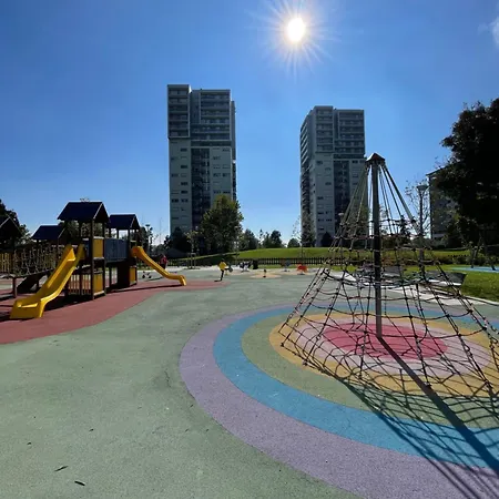 Holiday home Skyline15-elegant Panoramic Apartment-metro M1- Only 20 Minutes From Cathedral Milan