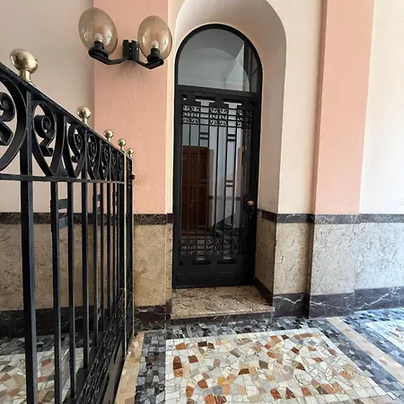 70s Vibes A Stone's Throw From Bocconi Casa vacanze *