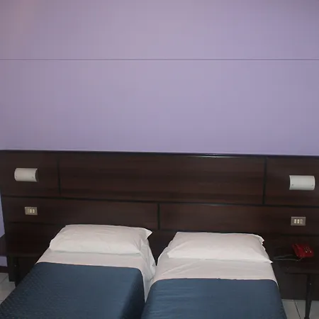 Catalani E Madrid Hotel 2*