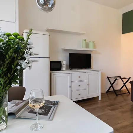 Italianway Easy - Cola Montano 8 Apartman