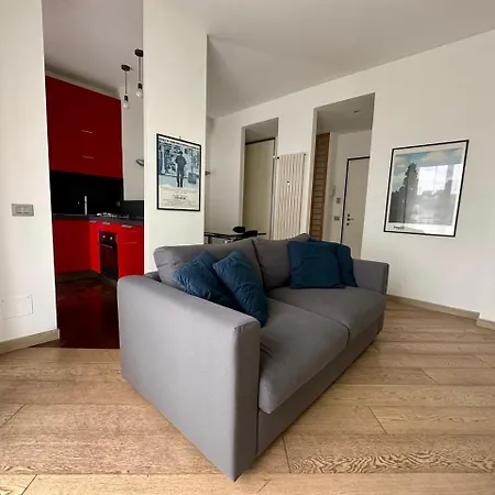 Oasis Of Design Fair, Polimi, S Siro, Apartmán