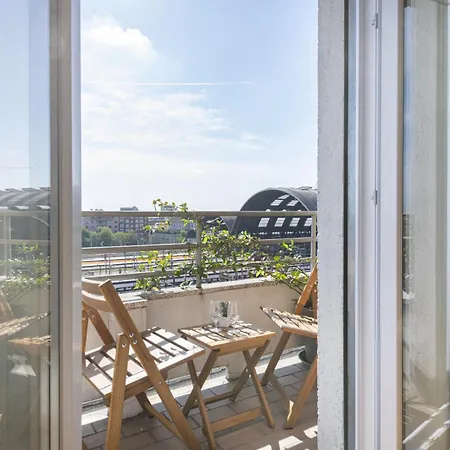 Easylife - - Sammartini 35 - Apartment