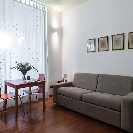 Italianway Easy - Tadino 1 B * Milano