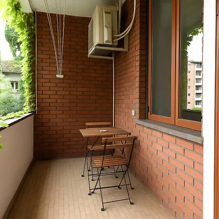 Buenos Aires-duomo Balcony