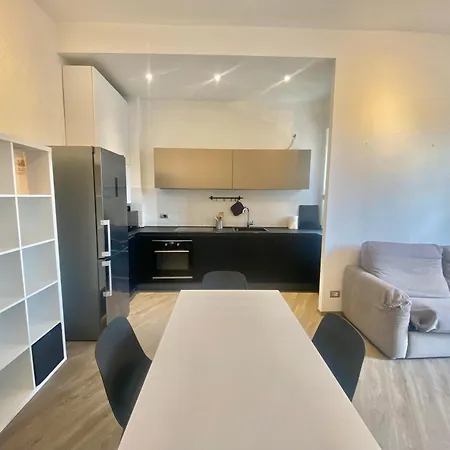 Palma Home, Elegante E Spaziosa Nel Cuore Della Di Milano, Con Metropolitana M1 Gambara Appartement