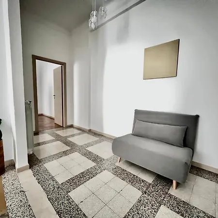 Big Cozy Goldoni-duomo M4 Linate * Milano