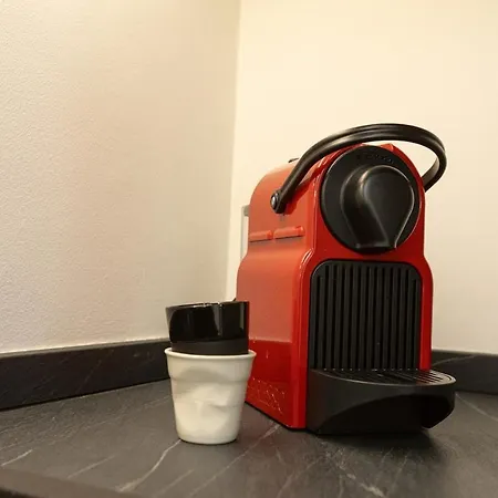 Risorgimento - Leobrothers - Premuda 2 * ميلان