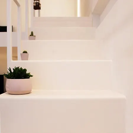 Апартаменты Design Loft In The Navigli-Forum Area With Private Parking
