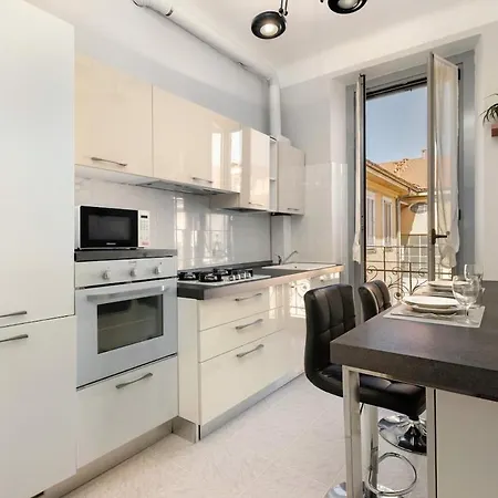 Appartamento A Stone's Throw From - Balcony - Ac Milano