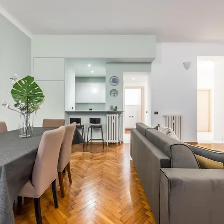 Apartament Mi Casa