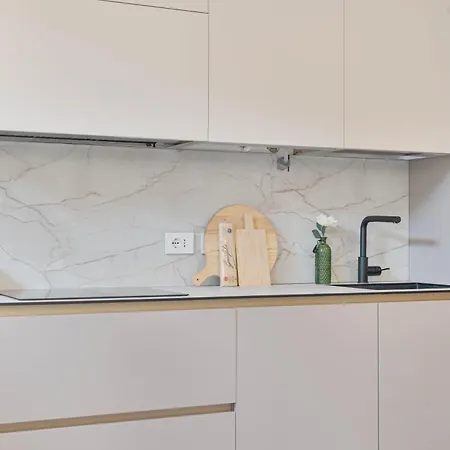 Design - 10 Min To Duomo * Milan