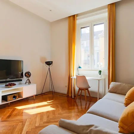 Daire Della Corte House - Elegant Station