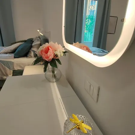 Appartamento Isola Metro 20m Modern Balcony Arthome *