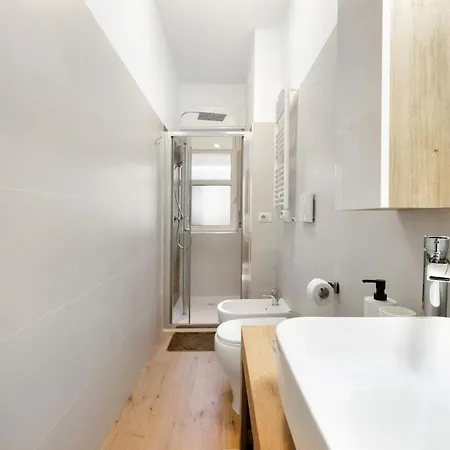 Appartement Modern With Wi-fi & Ac 15 Min To Duomo Milan