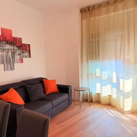 Luxury On Corso Garibaldi Apartment *