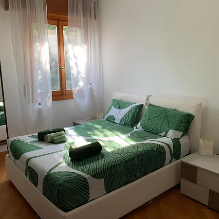 Kaktus House - Your Away From In Mediolan