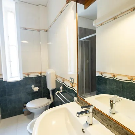 Daire Splendido Trilocale A 400m Dalla Stazione