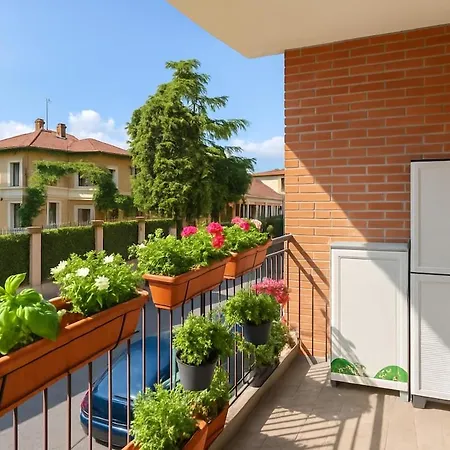 Bright With Terrace Near The Subway Διαμέρισμα Μιλάνο