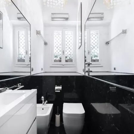 아파트 Aquileia - Stylish Loft Close To Navigli - Metro M4 Coni Zugna & Sant'ambrogio *