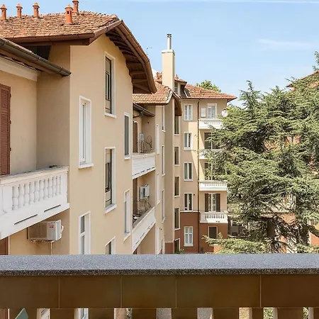 شقة Navigli Bocconi - 2 Bedrooms ميلان