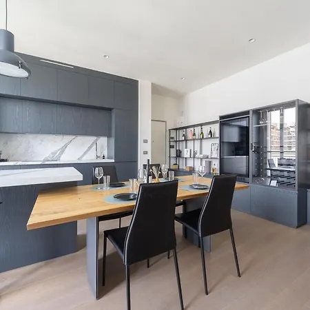 Apartment The Urban Nest - Elegante E Moderno 2 Stanze *