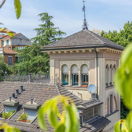 Milan Central Penthouse With Terraces, Jacuzzi & Garage