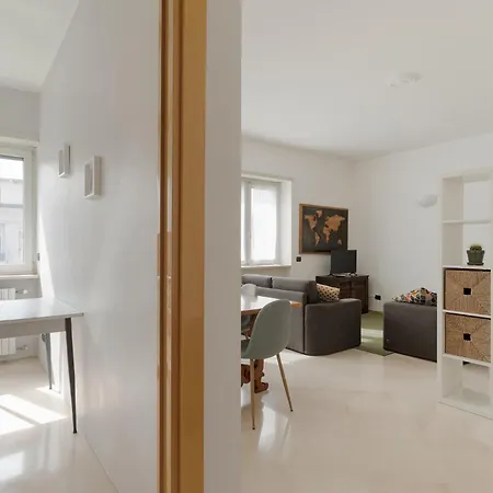 Guesthost - M1 Pagano Comfortable Apartman Milánó