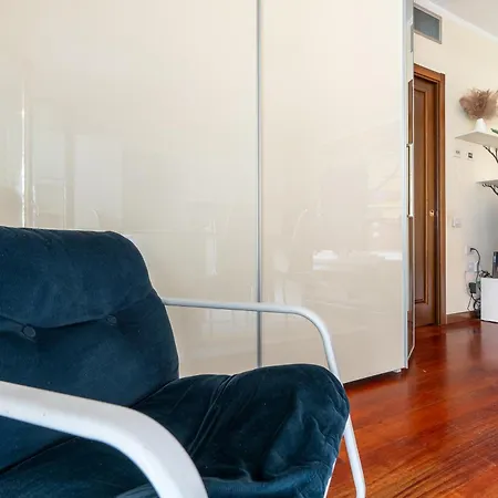 Elegant With Terrace In Life Apartament