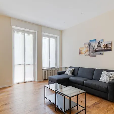 Guesthost - Cici House Mm2 Piola *