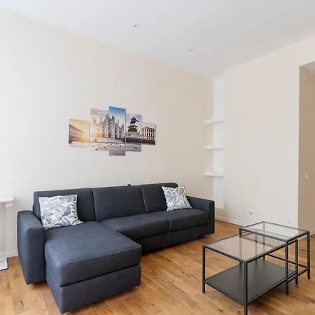 Guesthost - Cici House Mm2 Piola