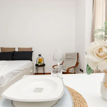 Vivimihome - Bodio House * ميلان