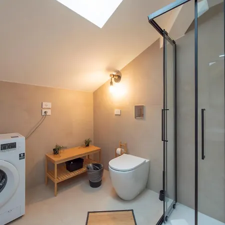 Xenia - 2rooms In Via Petrella 4 E *